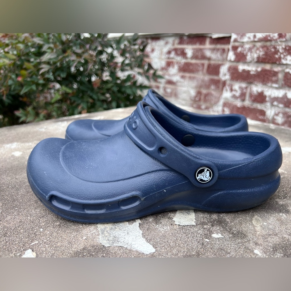 Crocs Bistro Clogs Blue Work Shoes Slides Mens 6 Womens 8 Nurse Doctor Vet